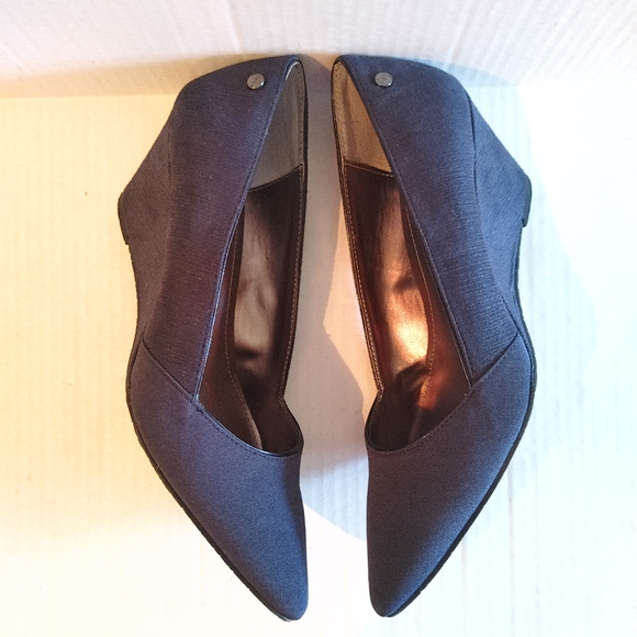 Calvin Klein Navy Blue Wedge Heels/Pumps Women's Size 8.5 M - Picture 4 of 11